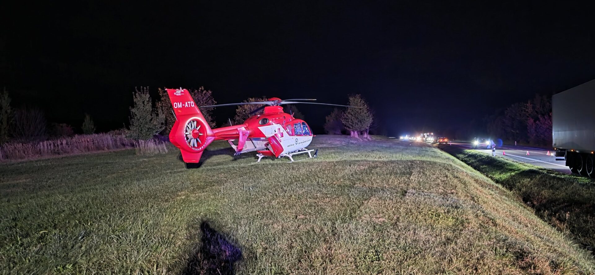 Nehoda auta a traktoru ve Stachovicích u Fulneku. Foto: HZS