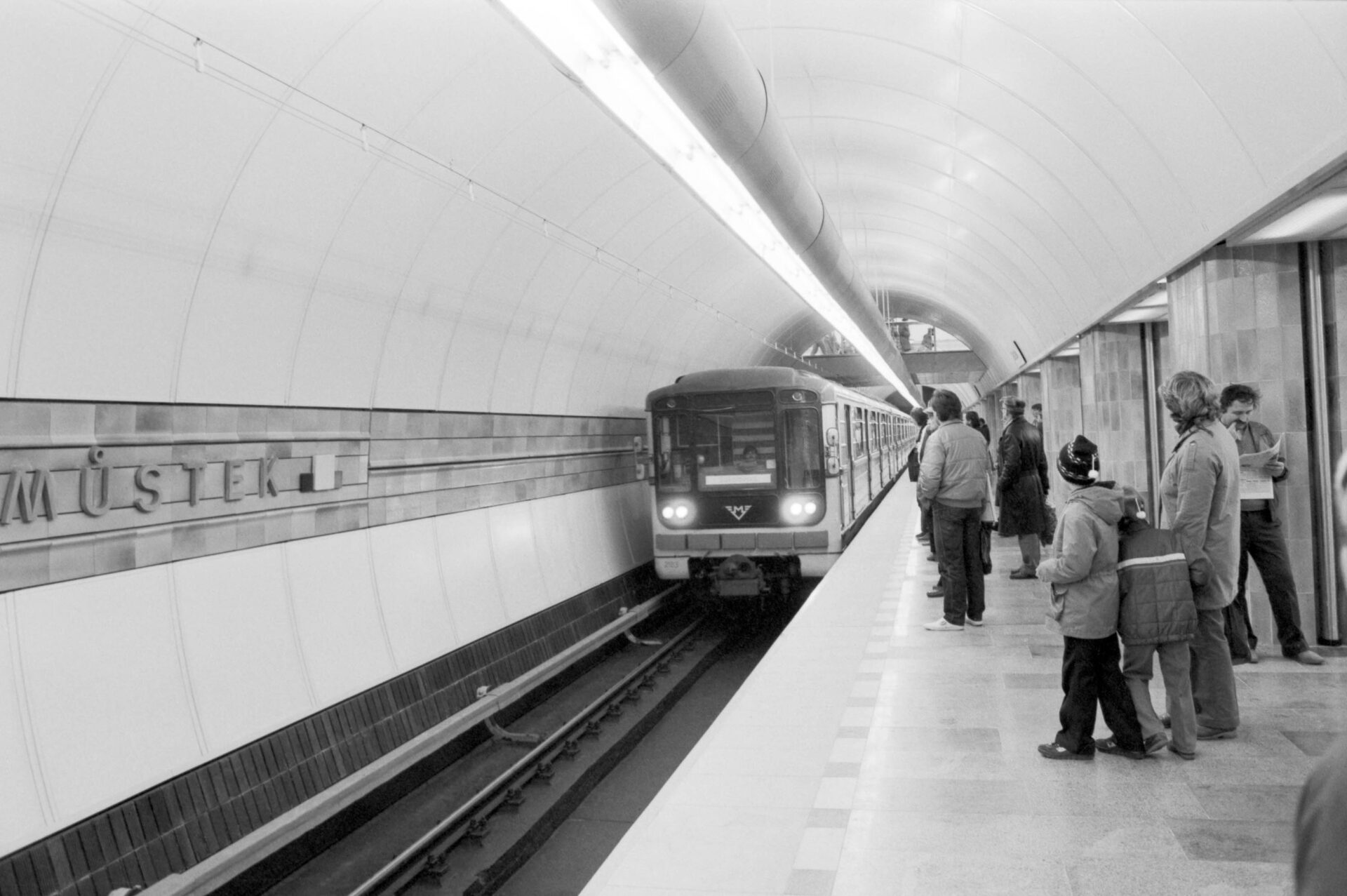 Provoz linky B pražského metra slaví 40 let. Foto: Archiv DPP