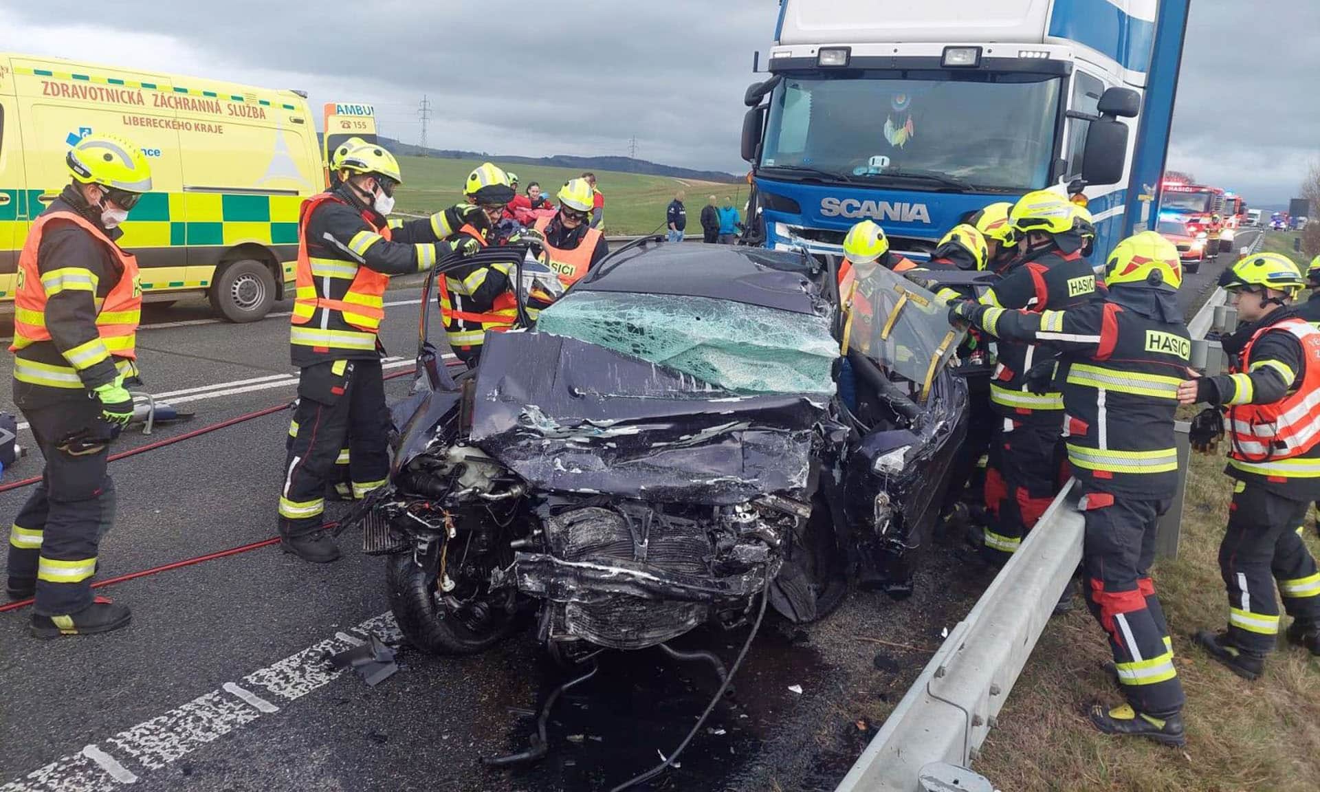 Tragická nehoda u Bílého Kostela. Foto: HZS