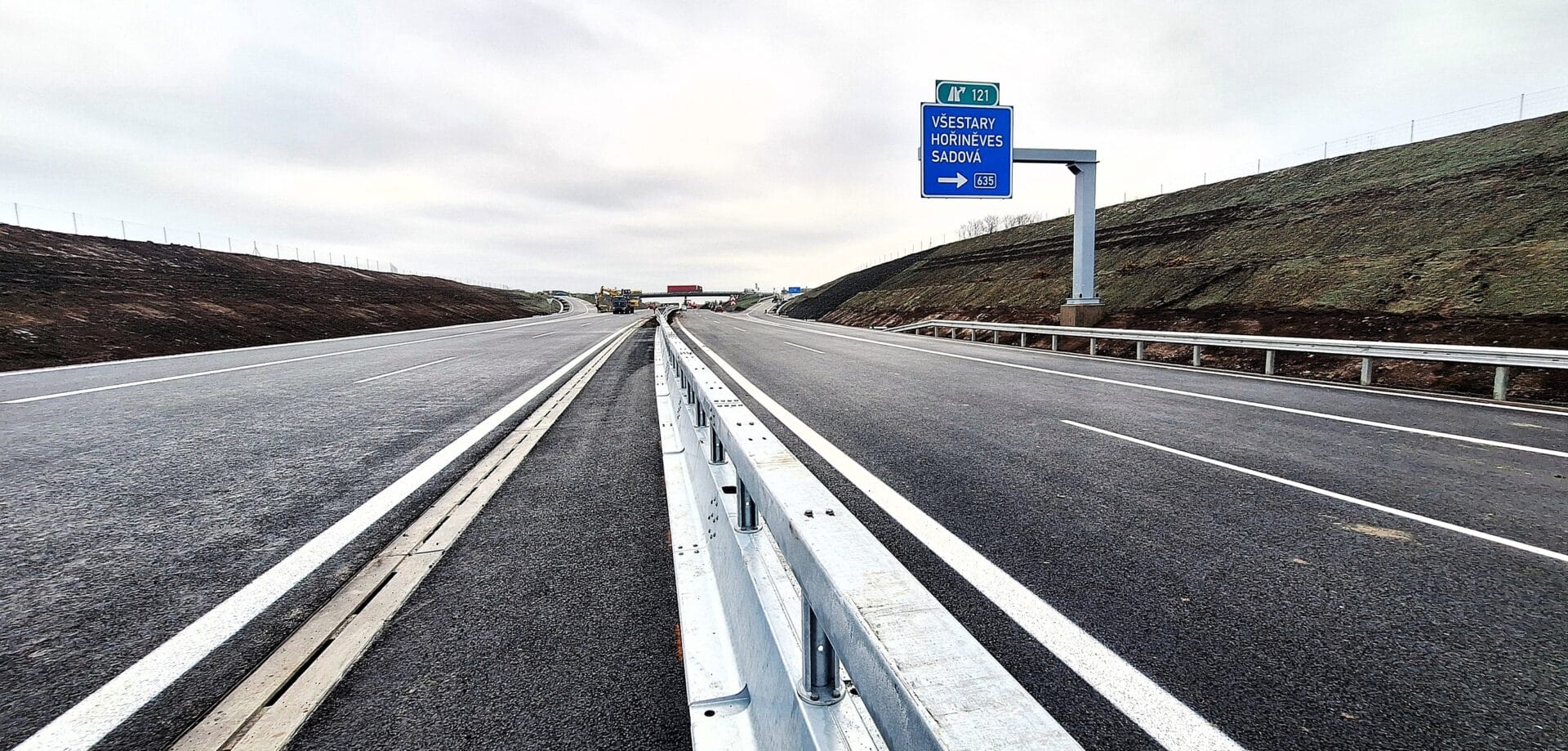 Nový úsek dálnice D35. Foto: ŘSD