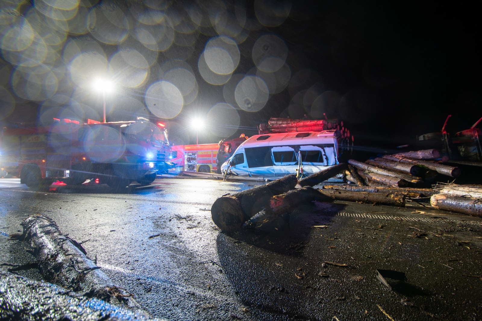 Hromadná nehoda na dálnici D56 u Paskova. Foto. HZS