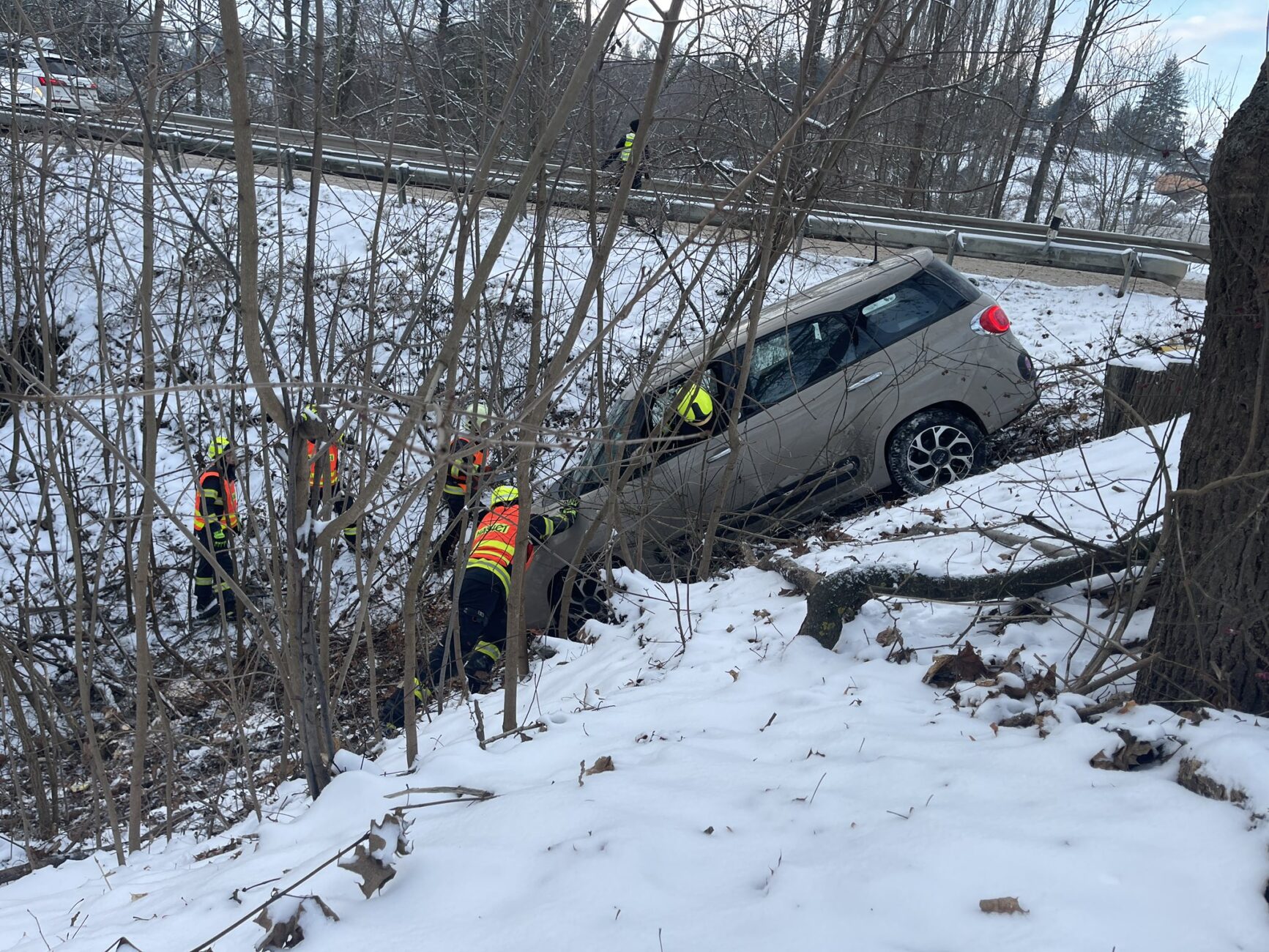 Nehoda u Mostkovic. Foto: HZS