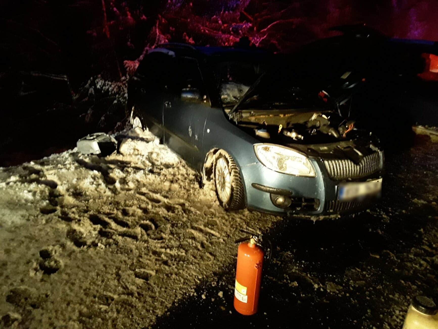 Hromadná nehoda na Karlovarsku. Foto: HZS