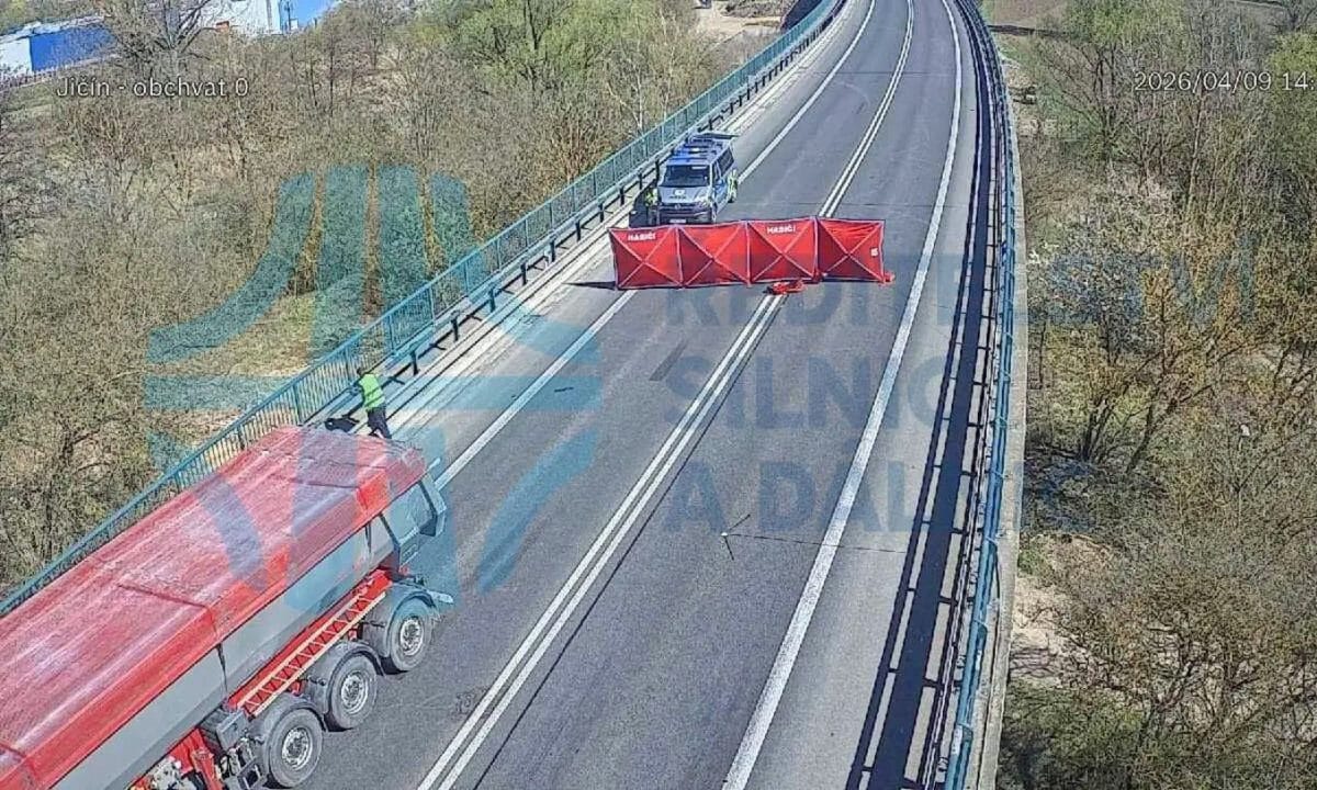 Tragická nehoda u Jičína. Foto: ŘSD