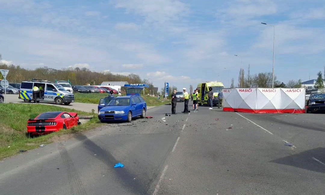 Tragická nehoda v Mostě. Foto: HZS