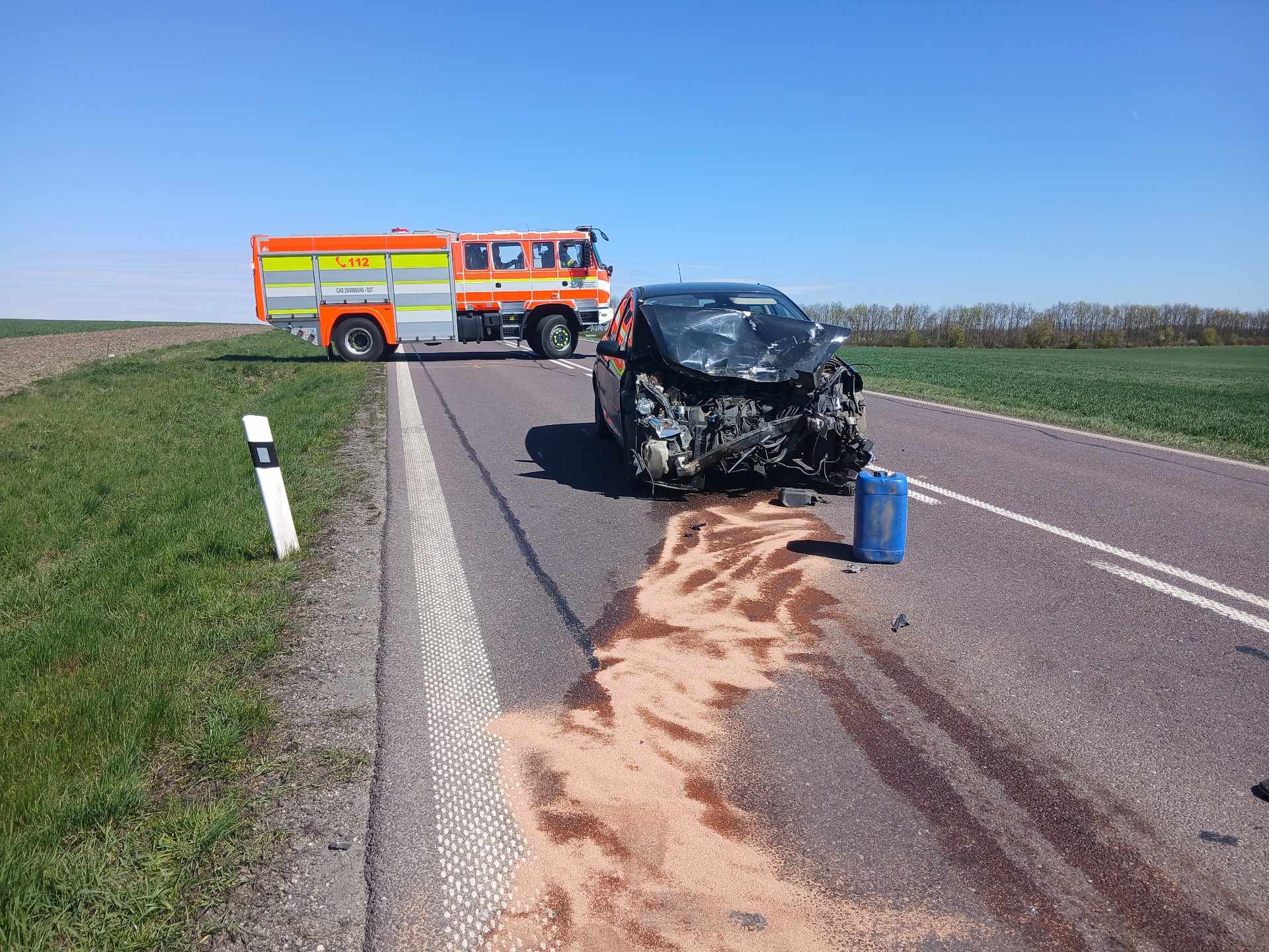 Vážná nehoda u Oleksovic na Znojemsku. Foto: HZS JMK