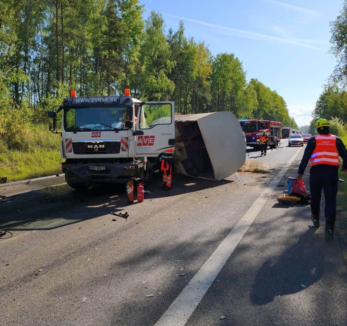 Tragická nehoda u Chebu. Foto: JSDH Cheb