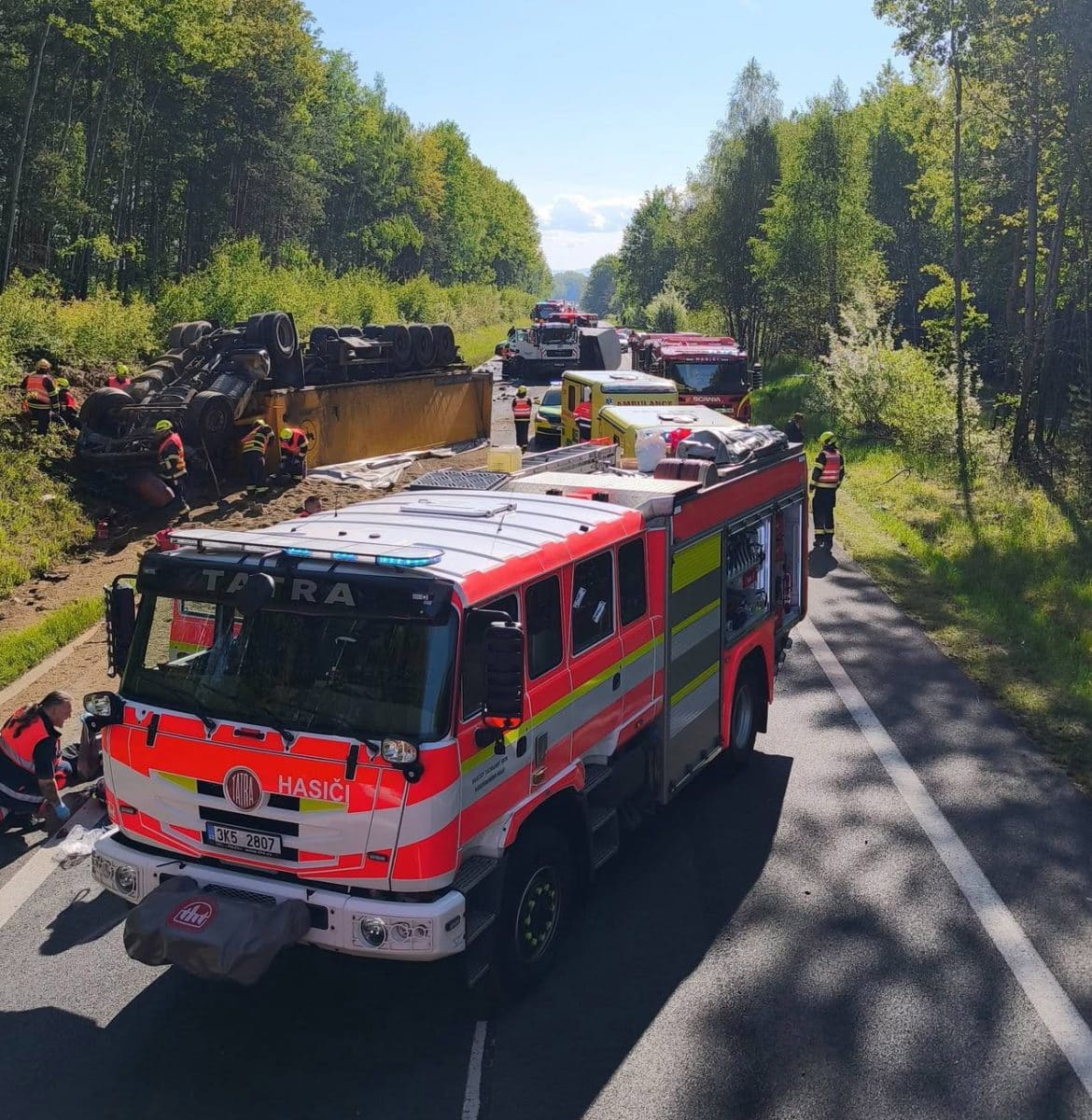 Tragická nehoda u Chebu. Foto: JSDH Cheb