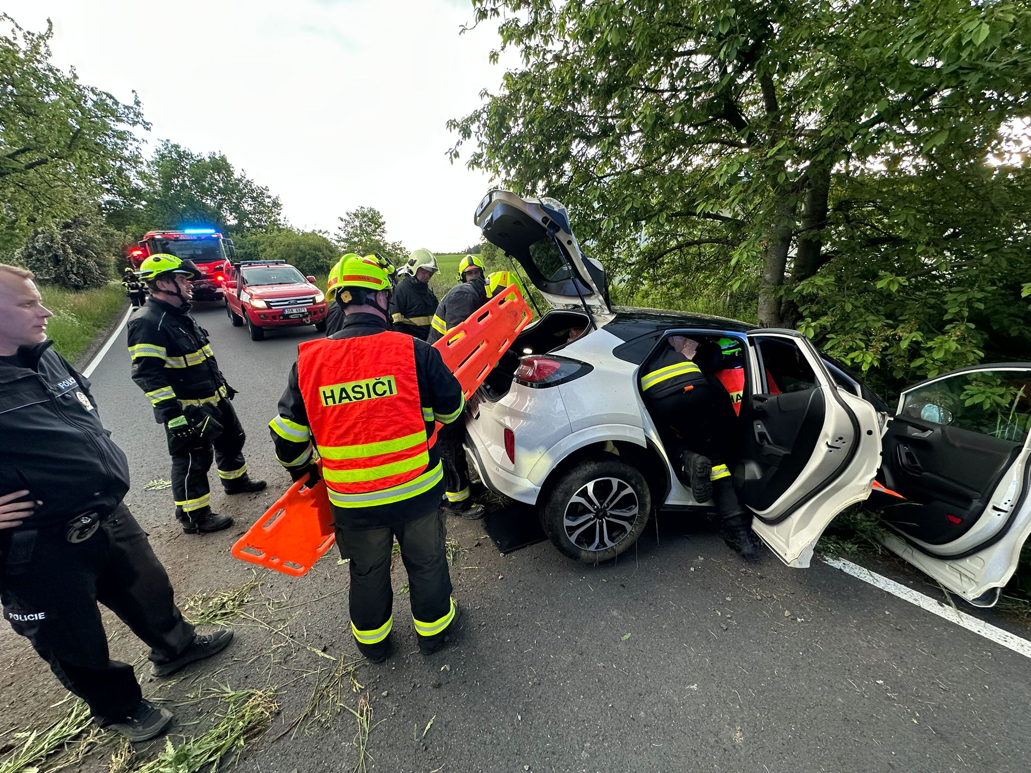 Dopravní nehoda u Vrátkova na Kolínsku. Foto: HZS Středočeského kraje